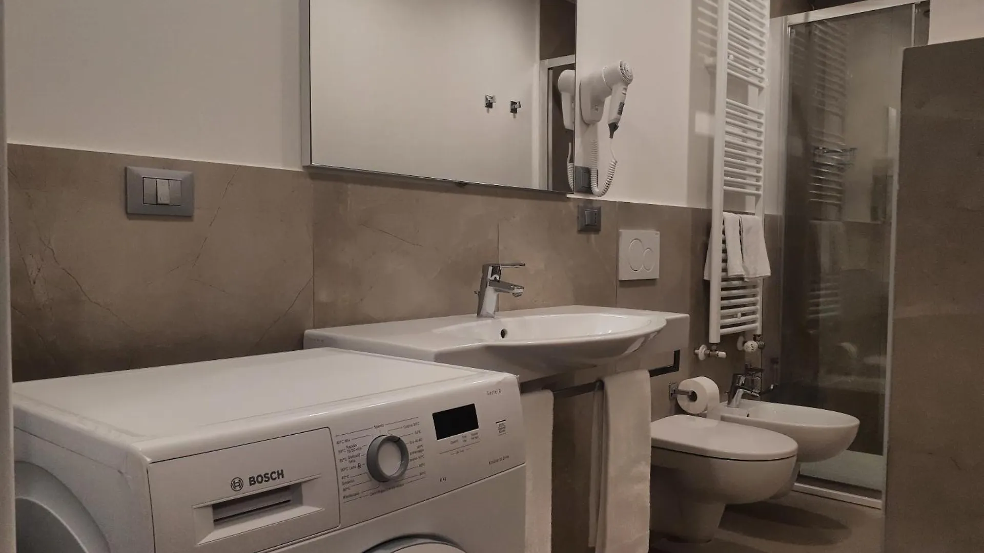 Smart Apartment Maggiore - Affitti Brevi Italia Bologna Italia