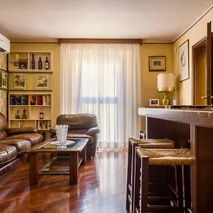  Apartment Fossalta Vintage By Wonderful Italy